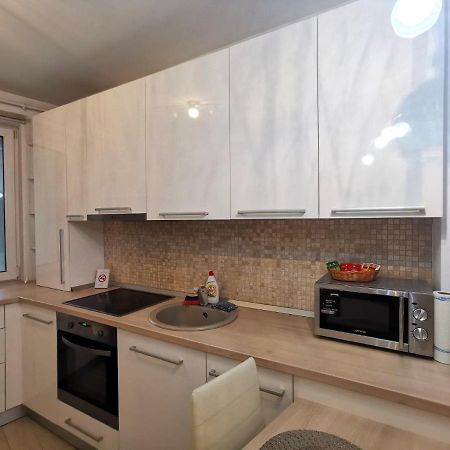 Contemporary Central Apartment In Cluj Napoca Luaran gambar
